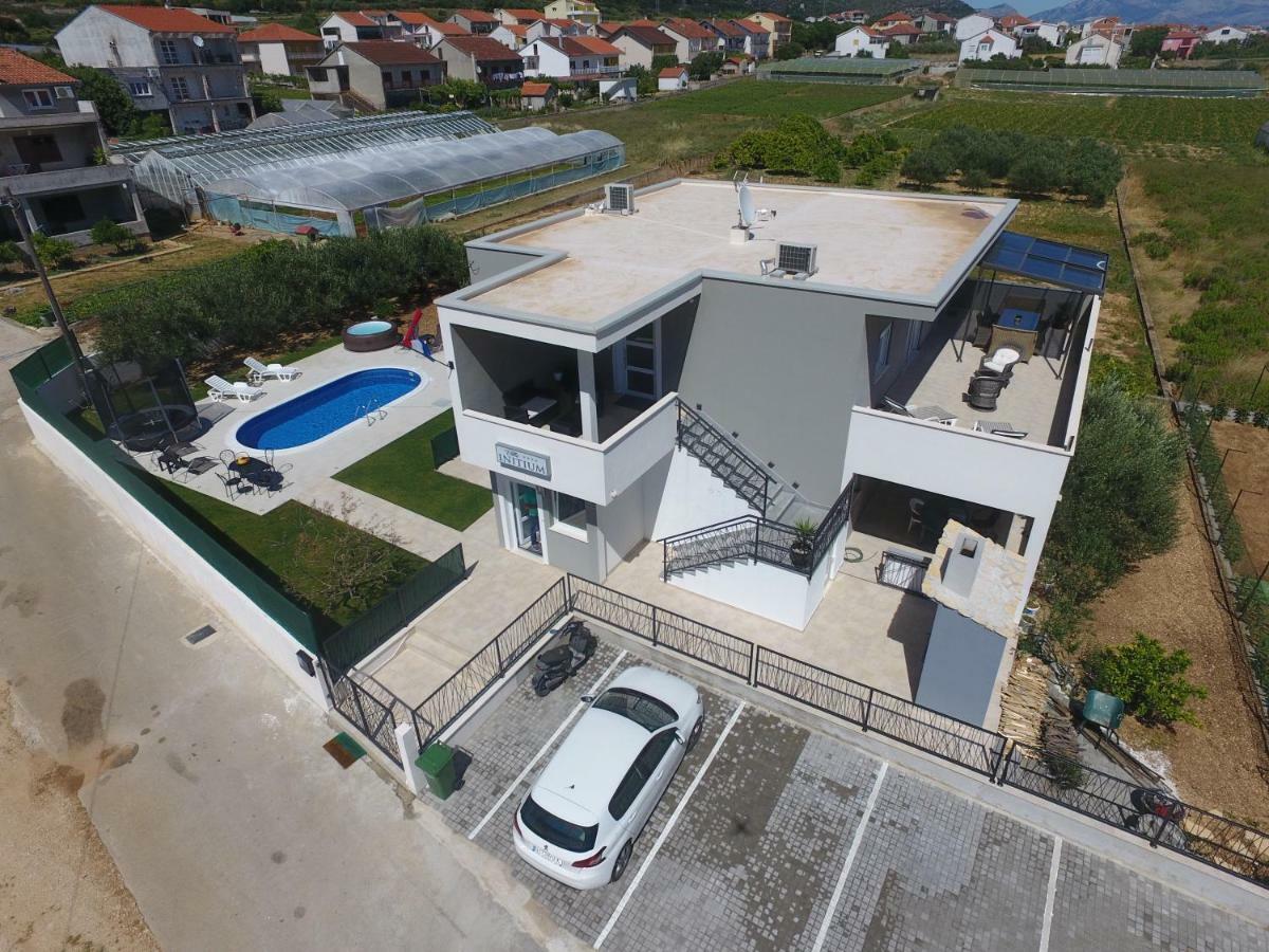 Villa Initium,Heated Pool All Season Trogir Kültér fotó
